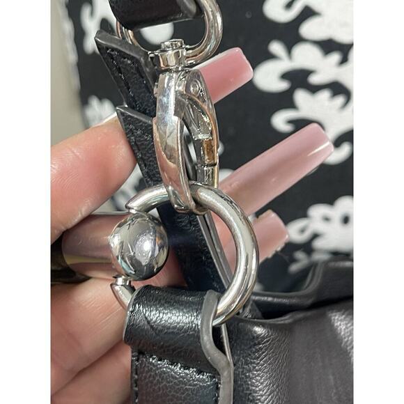 Vintage Liz Claiborne Black Crossbody Bag Adjustable Shoulder Strap​​ - Picture 6 of 14